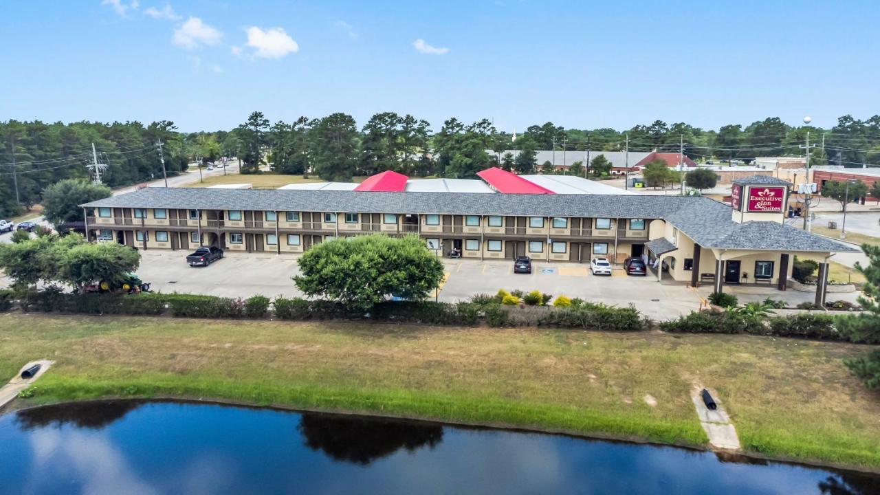 Executive Inn & Suites Magnolia Exterior photo