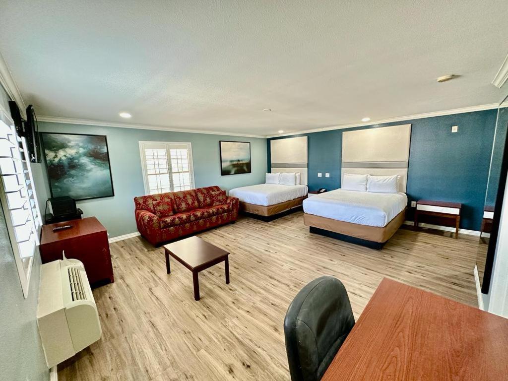 Executive Inn & Suites Magnolia Exterior photo